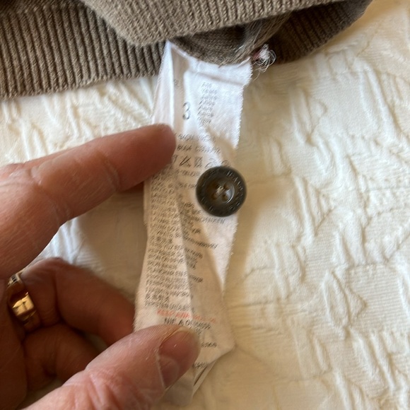 Brown cardigan by French designer jeanbourget. Buttons down front - Picture 5 of 6